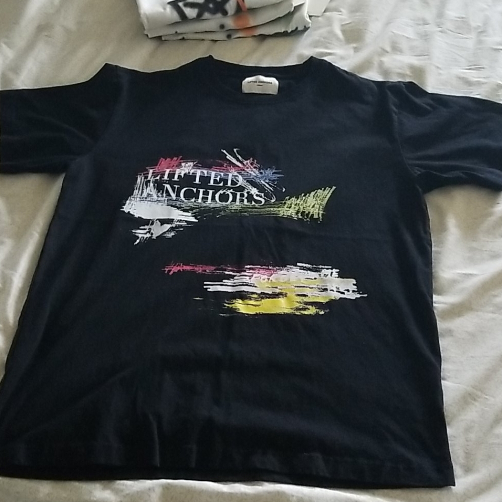 T shirt
